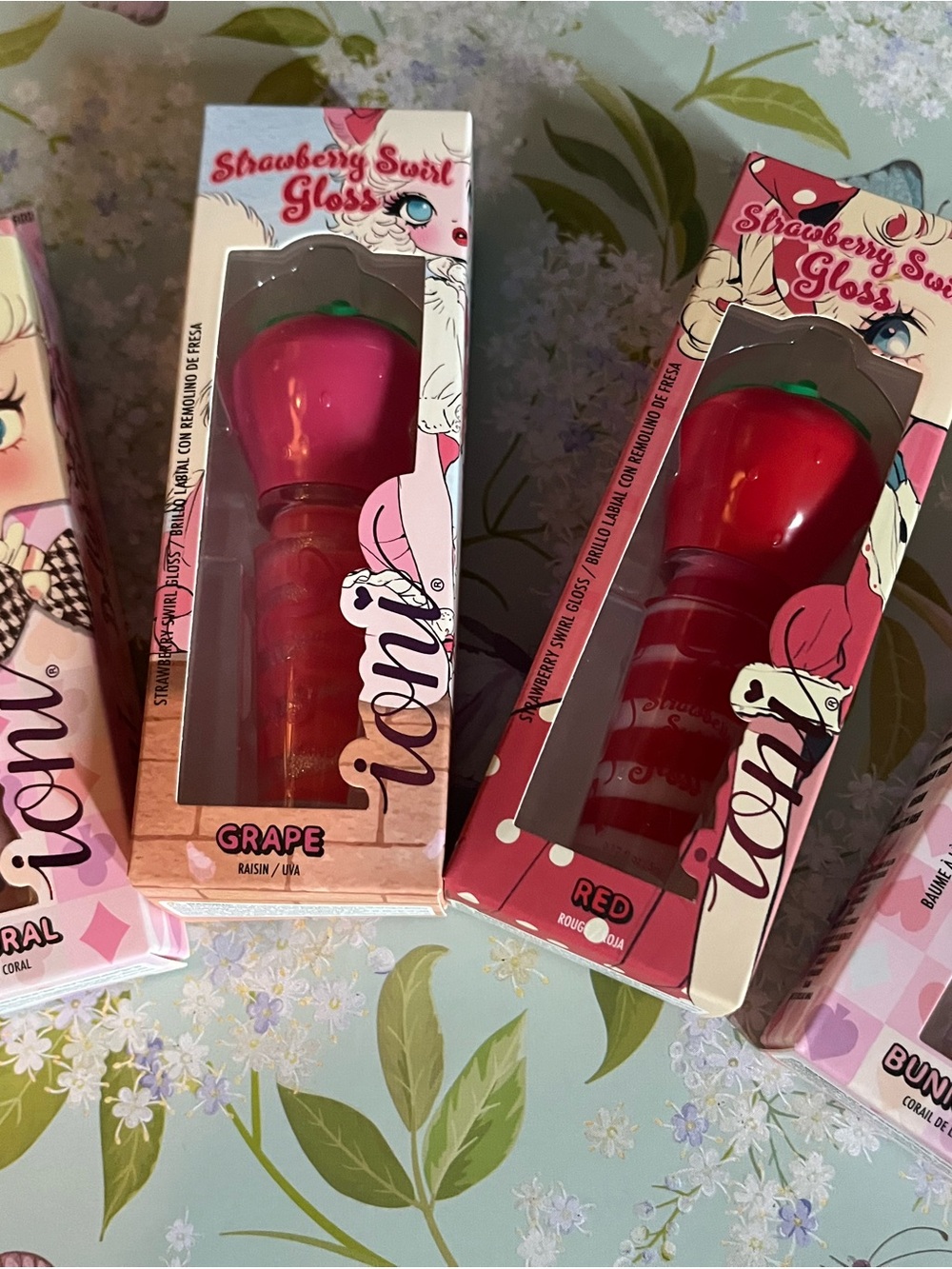 Strawberry Swirl Gloss - Red & Grape Moisturizing Lip Gloss